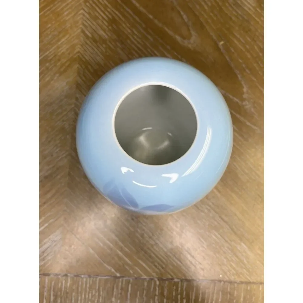 Fukagawa‎ Seiji Arita Porcelain Vase Light Blue Lilac Lily Magnolia Flower Japan